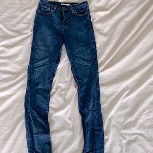 LEVIS 721 Skinny Jeans Size 26